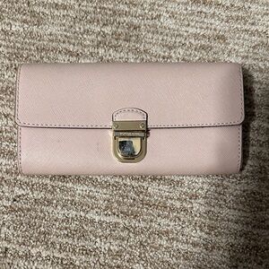 Michael Kors Light Pink Wallet with Gold Clasp
